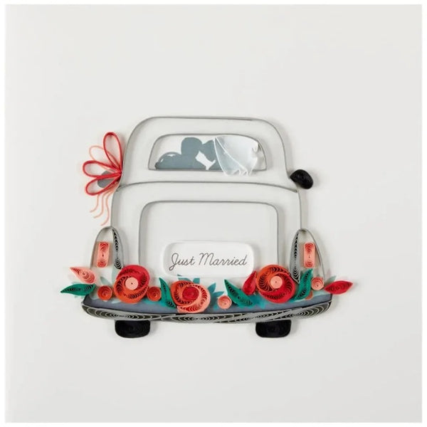 Luxury Wedding Greeting Card - Quilled Just Married Car