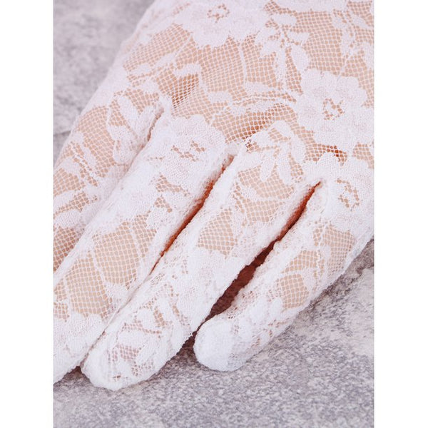 Child White Lace Gloves - Wrist Length